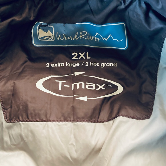 WindRiver Brown 2XL warm nylon puffer vest with T-MAX polyester insulation - Picture 3 of 8